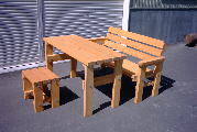 image2611　背付きベンチ、小椅子、ガーデンテーブル3点セット.jpg